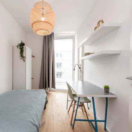 Rent this 5 bed room on Nazarethkirchstraße 51 in 13347 Berlin, Germany