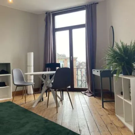 Rent this 1 bed apartment on Avenue Ducpétiaux - Ducpétiauxlaan 139 in 1060 Saint-Gilles - Sint-Gillis, Belgium