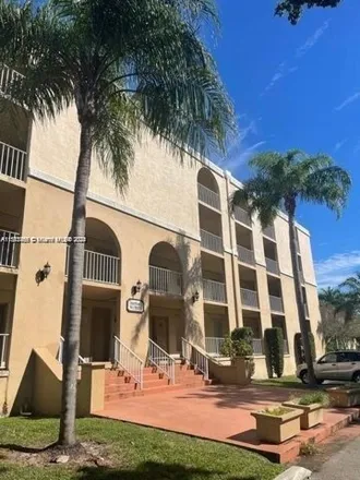 Image 2 - 661 North University Drive, Pembroke Pines, FL 33024, USA - Condo for sale