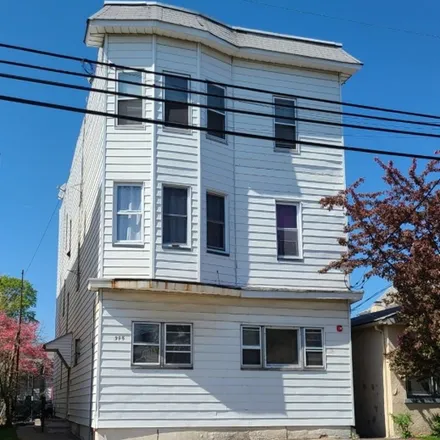 Image 4 - 395 Lanza Avenue, Garfield, NJ 07026, USA - Apartment for rent
