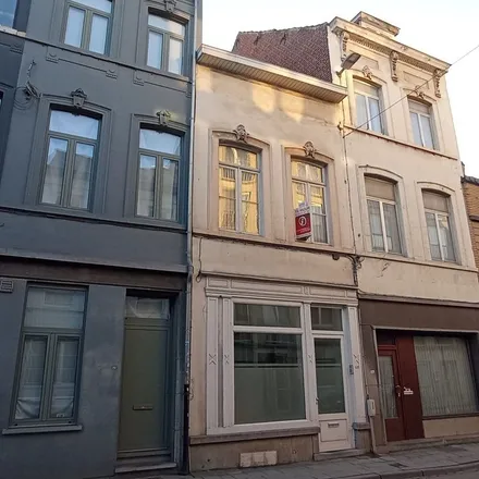 Rent this 3 bed apartment on Tiensestraat 236 in 3000 Leuven, Belgium