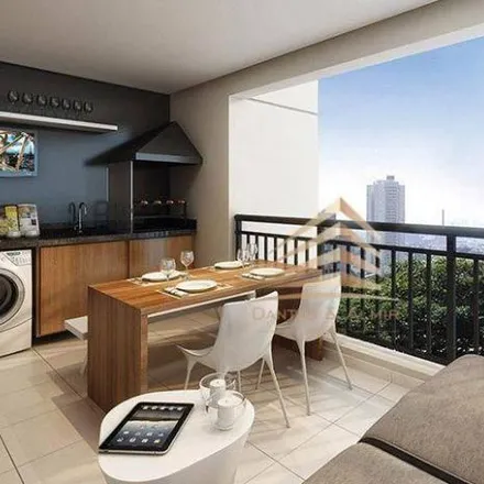Buy this 2 bed apartment on Avenida Bartolomeu de Carlos in Picanço, Guarulhos - SP