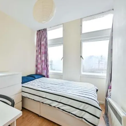 Image 5 - Metro Central Heights, 119 Newington Causeway, London, SE1 6DQ, United Kingdom - Apartment for sale
