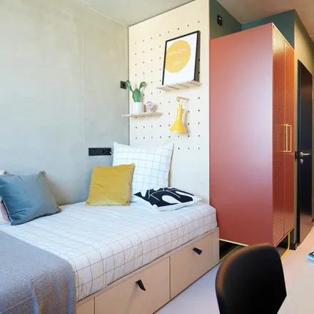 Rent this 1 bed apartment on Geismar Landstraße 43 in 37083 Göttingen, Germany