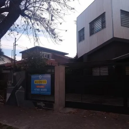 Buy this 5 bed house on 140 - Profesor Guillermo Simón y Quintana 2745 in Chilavert, 1653 Villa Ballester