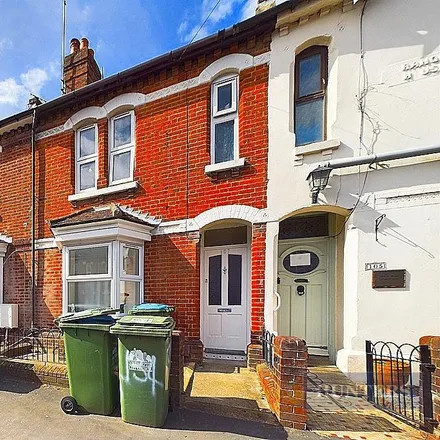 Rent this 5 bed house on 117 Milton Road in Bedford Place, Southampton