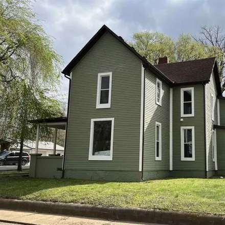 Image 3 - 480 West Elm Street, Boonville, IN 47601, USA - House for sale