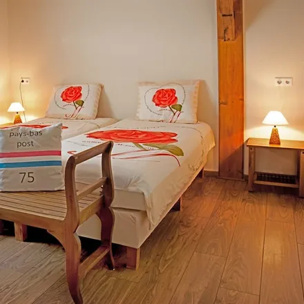 Rent this 1 bed apartment on Christina Hoeve in Draaibrug, 2771 NG Boskoop