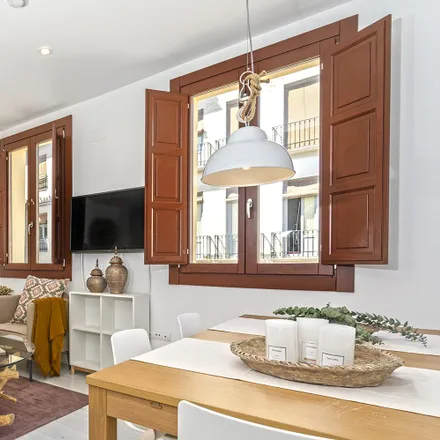 Rent this studio apartment on Calle Zacatín in 11, 18001 Granada