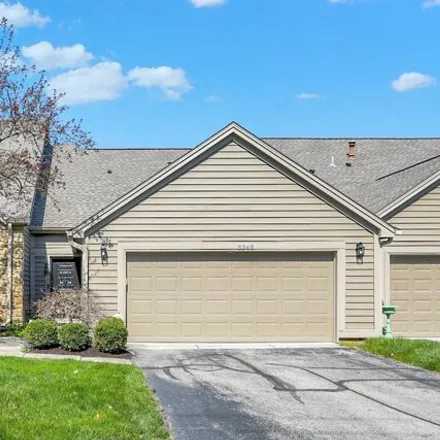 Buy this 2 bed condo on 8352 Seabridge Way in Indianapolis, IN 46240