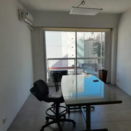 Buy this studio apartment on Arenales 1115 in Retiro, C1012 AAY Buenos Aires