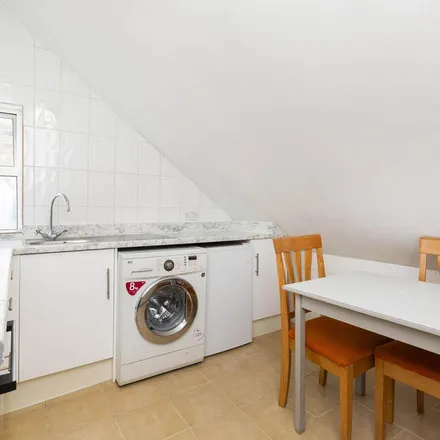 Image 7 - 120-162 Maygrove Road, London, NW6 2EP, United Kingdom - Apartment for rent