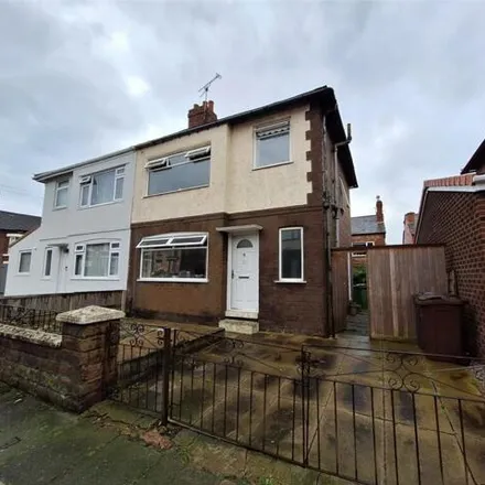 Buy this 3 bed duplex on Carr Road in Sefton, L20 6EA