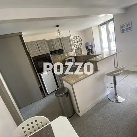 Rent this 2 bed apartment on 38 Rue du Val de Saire in 50100 Cherbourg-en-Cotentin, France
