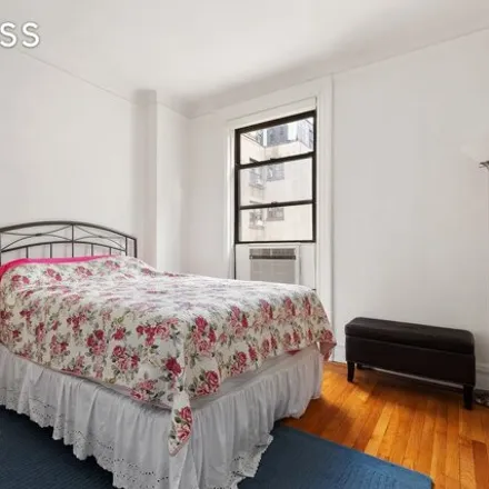 Image 3 - 205 West 54th Street, New York, NY 10019, USA - Apartment for sale