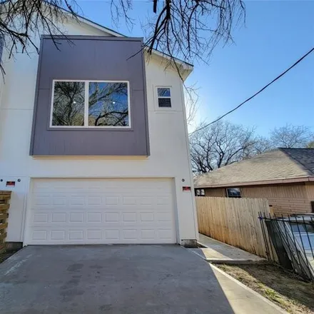 Buy this 3 bed house on 3844 Amos Street in South Lawn, Houston