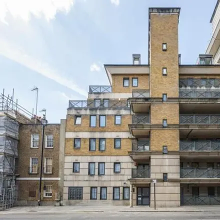 Image 2 - Charter Court, Camden, London, W1h - Apartment for sale