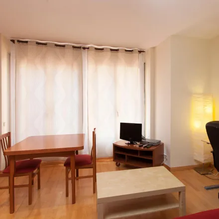 Image 6 - Carrer del Remei, 10, 08014 Barcelona, Spain - Apartment for rent