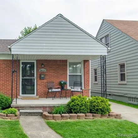 Buy this 3 bed house on 20542 Carlysle Street in Dearborn, MI 48124