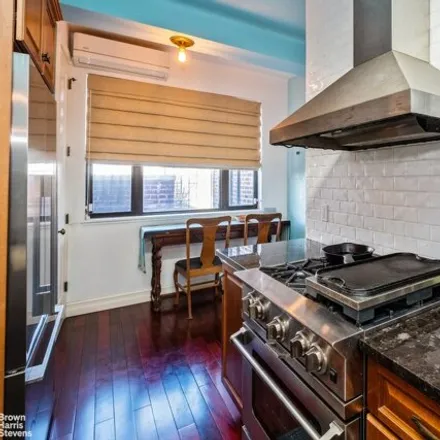 Image 3 - 83-0 Talbot St, New York, 11415 - Apartment for sale