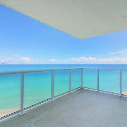 Image 2 - 19199 Collins Avenue, Golden Shores, Sunny Isles Beach, FL 33160, USA - Apartment for rent
