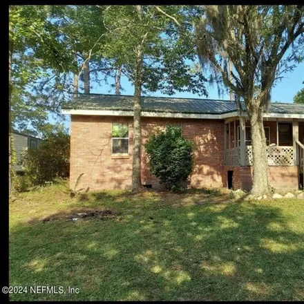 Buy this 3 bed house on 10076 River Oak Circle in Baker County, FL 32040