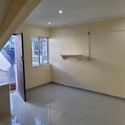 Image 4 - Crimby Avenue, Westcliff, Chatsworth, 4030, South Africa - Duplex for rent