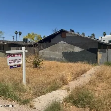 Buy this studio house on 1310 West 5th Street in Tempe, AZ 85287
