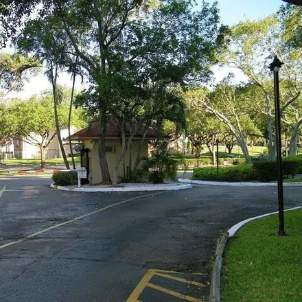 Buy this 2 bed condo on 4 in Falls Circle Drive South, Lauderhill