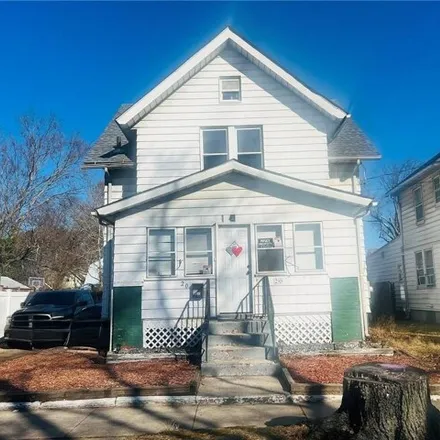 Buy this 3 bed house on 20 Ashland Place in New Haven, CT 06513
