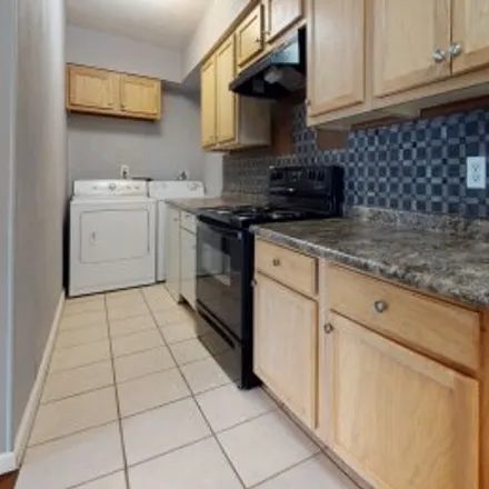 Image 1 - #a,1108 Autumn Circle, University Park, College Station - Apartment for rent