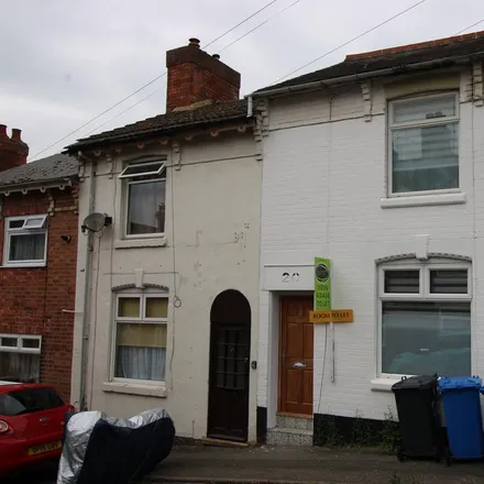 Rent this 1 bed room on 30 Hill Street in Kettering, NN16 8EE