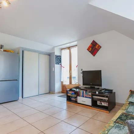 Rent this 3 bed house on 48500 Arrondissement de Florac