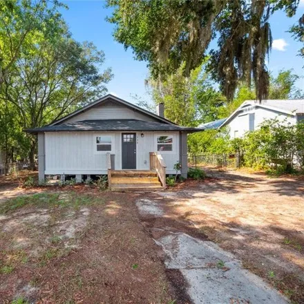 Buy this 3 bed house on 364 East North Avenue in Lake Wales, FL 33853