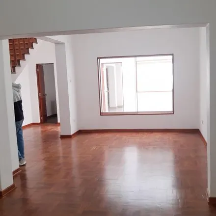 Buy this 4 bed house on Calle Lambayeque in Callao, Lima Metropolitan Area 07001