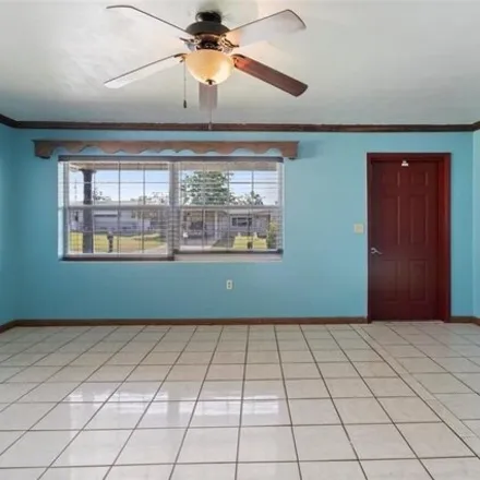 Image 4 - 46 South Fillmore Street, Beverly Hills, Citrus County, FL 34465, USA - House for sale