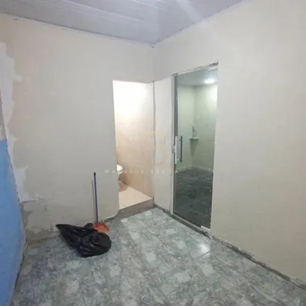 Rent this 1 bed house on Rua Tenente Bruno in Brás de Pina, Rio de Janeiro - RJ