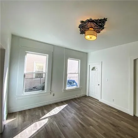 Rent this 4 bed apartment on 71 Dickerman Street in New Haven, CT 06511