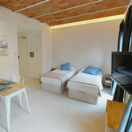 Image 1 - Carrer de Lepant, 275, 08001 Barcelona, Spain - Apartment for rent
