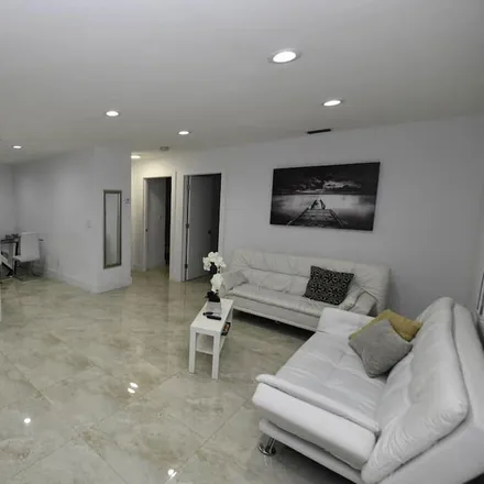 Image 5 - Hollywood, FL - House for rent