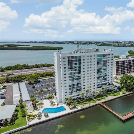 Image 8 - 7200 Sunshine Skyway Lane South, Saint Petersburg, FL 33711, USA - Condo for sale