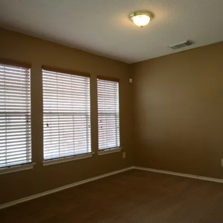 Image 2 - 334 Territory Oak, San Antonio, TX 78253, USA - House for rent