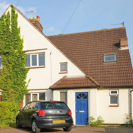 Rent this 4 bed duplex on 456 Cowley Road in Oxford, OX4 2DL