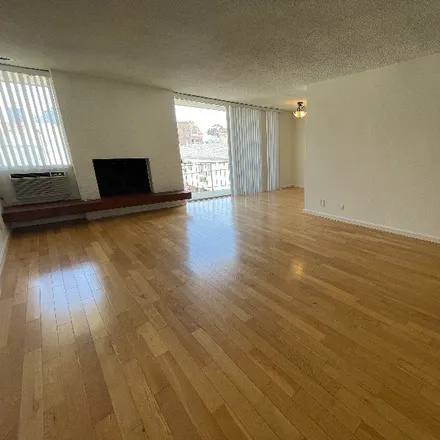 Rent this 2 bed apartment on 1932 Overland Ave.