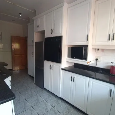 Image 9 - Ebor Avenue, Bulwer, Durban, 4001, South Africa - Apartment for rent