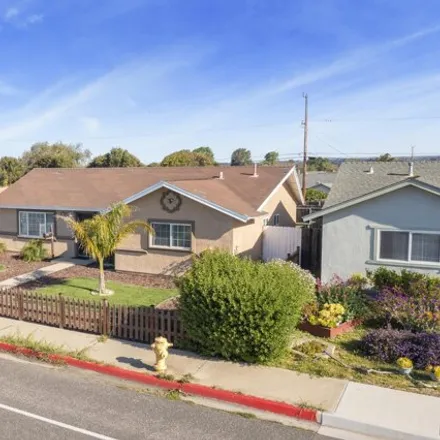 Buy this 4 bed house on 1003 West North Avenue in Lompoc, CA 93436