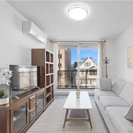 Image 3 - 1753 East 12th Street, New York, NY 11229, USA - Condo for sale