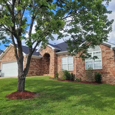 Buy this 3 bed house on Heathersage Circle in Peach Grove, Tuscaloosa