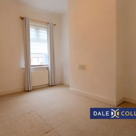 Rent this 3 bed townhouse on Russell Street in Newcastle-under-Lyme, ST5 8BL