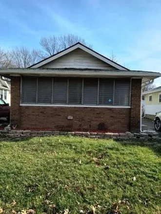 Buy this 2 bed house on 947 North Bradley Avenue in Indianapolis, IN 46201